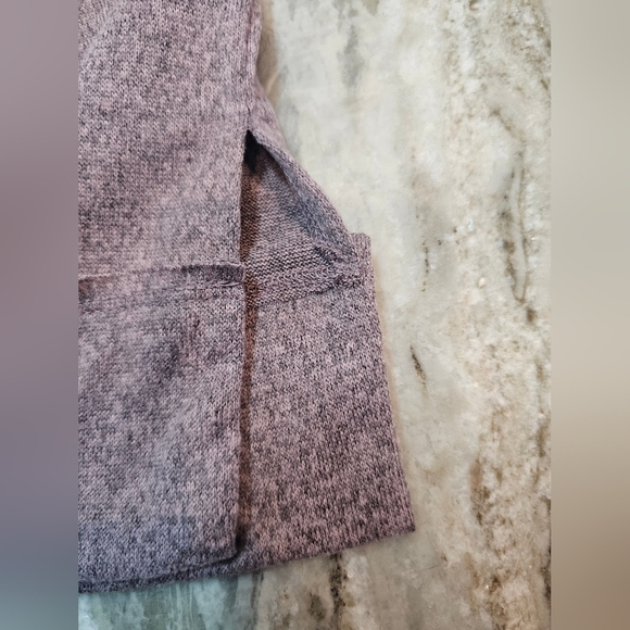 Andrée by Unit Heathered Mauve Knit Pullover Top Size Small Long Sleeve Soft Str - Picture 10 of 11